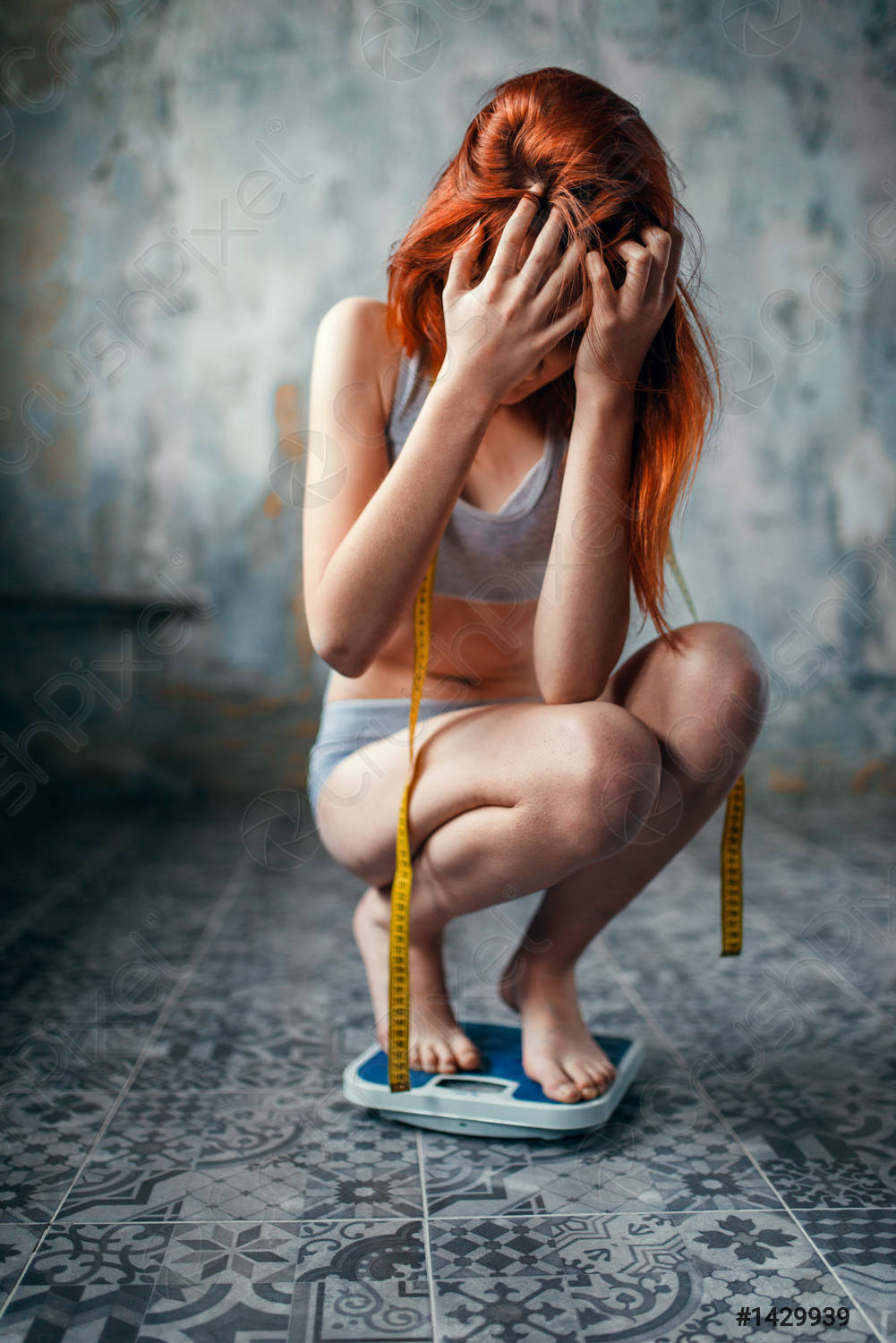 cueca-mulher-fina-pesada-1429939